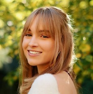 Meet your Posher, Molly